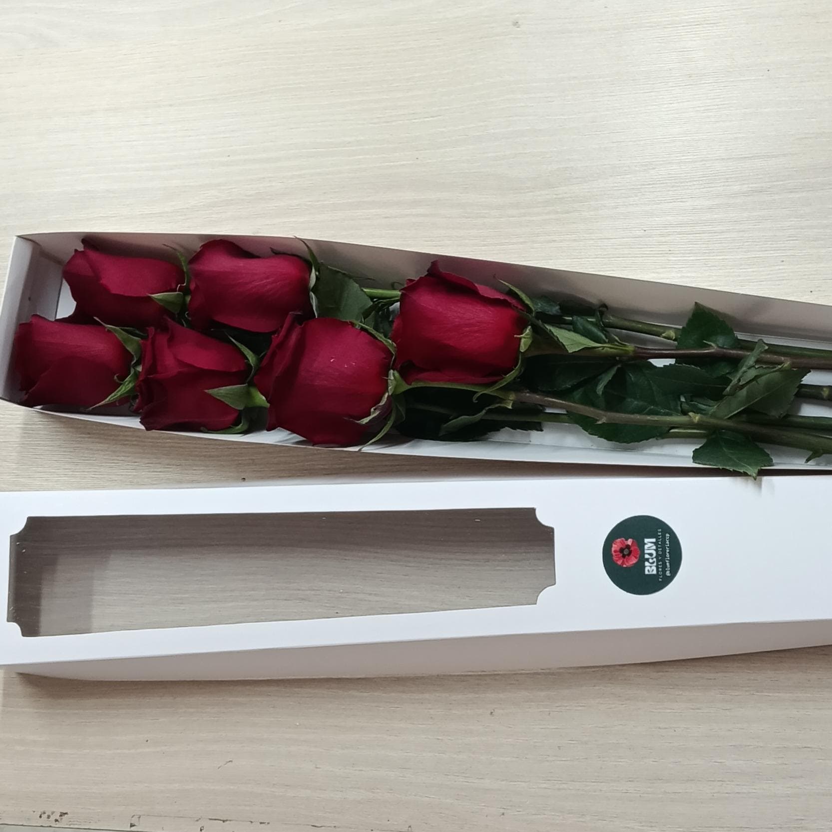Caja 6 rosas miniatura 2