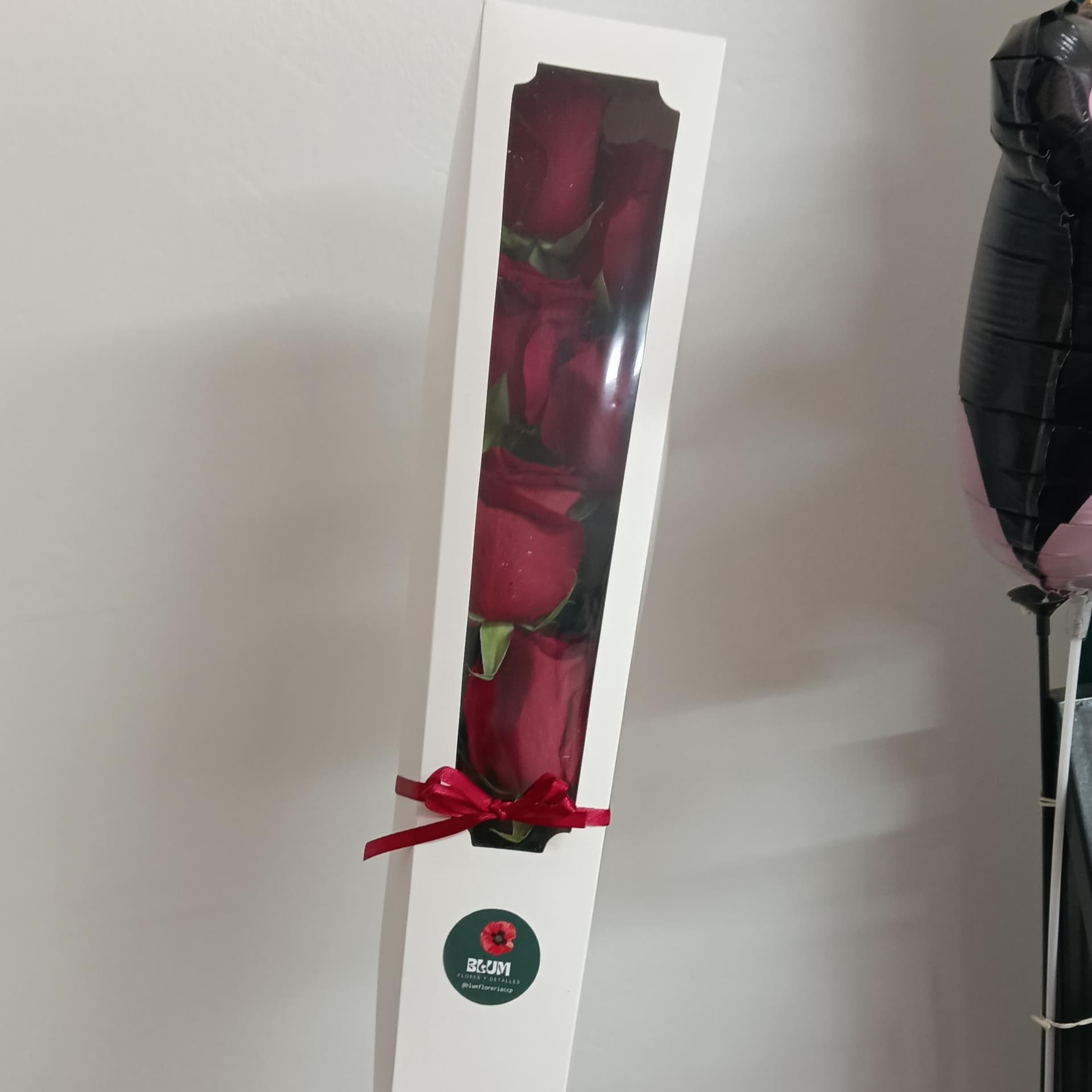 Caja 6 rosas miniatura 4