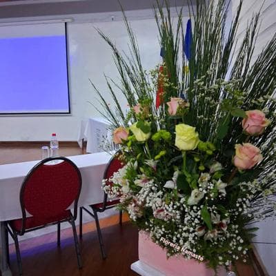 PEDESTAL CEREMONIA miniatura 3