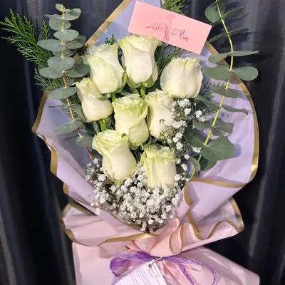 Ramo 8 rosas