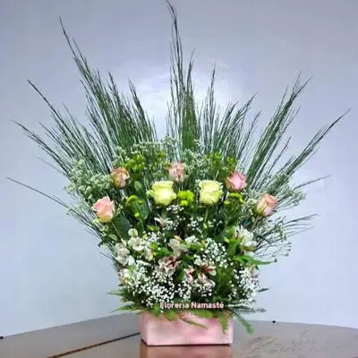 PEDESTAL CEREMONIA