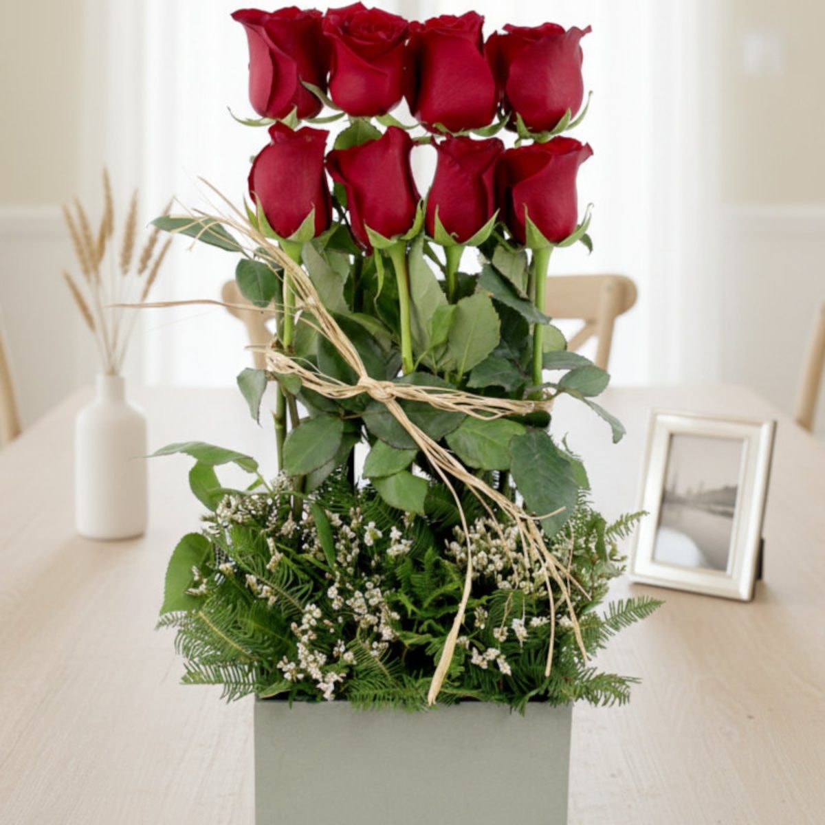 Serenata de 8 rosas rojas - Imagen 1