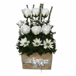 Escala de Rosas Blancas Eternas - Imagen 1