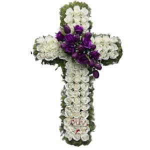 Cruz Fúnebre de Rosas Eternas Blancas y Moradas con Atril - Imagen 1