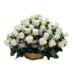 Canasta 30 Rosas Blancas - Imagen 1