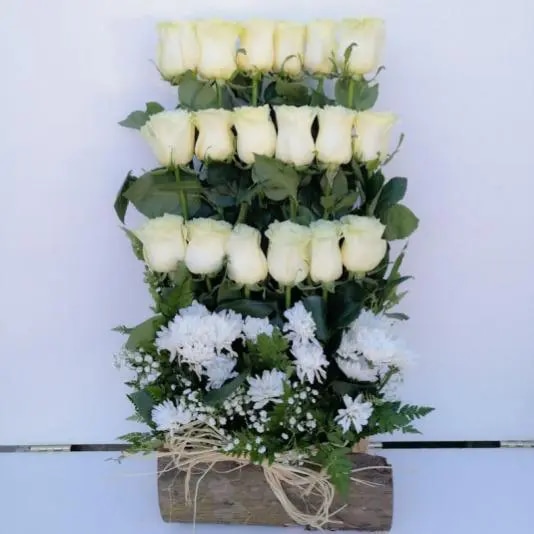 ARRIMO DE 18 ROSAS