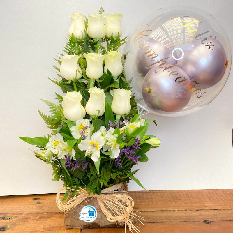 ARREGLO DE 9 ROSAS Y GLOBO BURBUJA - Imagen 1