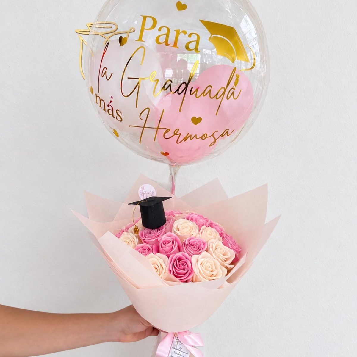 RAMO DE GRADUACION CON GLOBO - Imagen 1