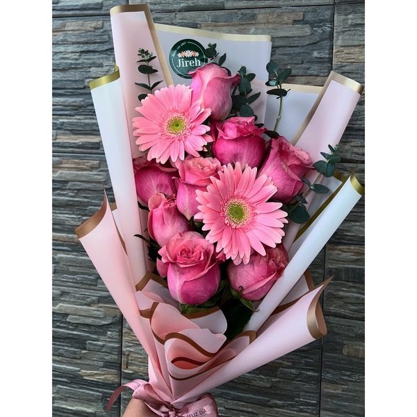 Ramo Rosas y Gerberas
