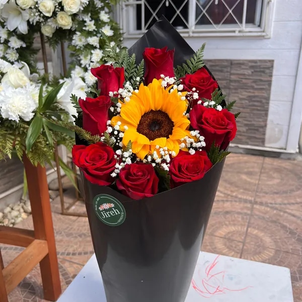 Ramo Rosas Girasol