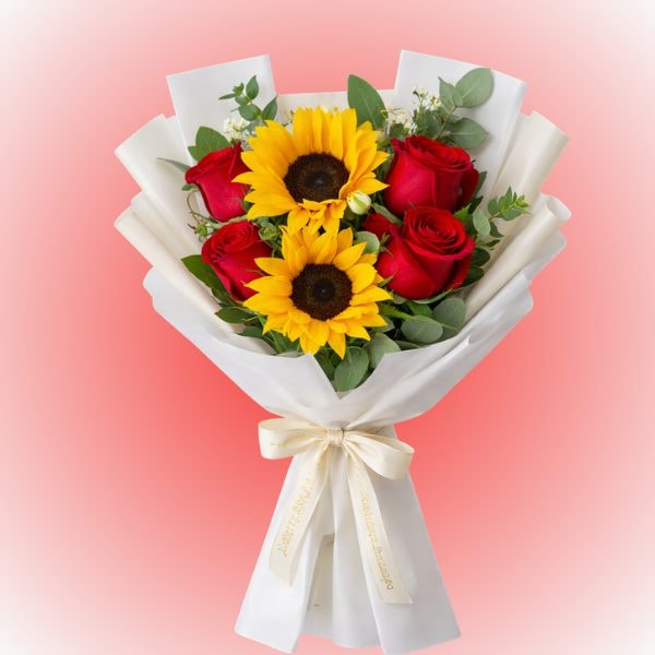 Ramo te amo de 4 rosas y 2 girasoles - Imagen 1