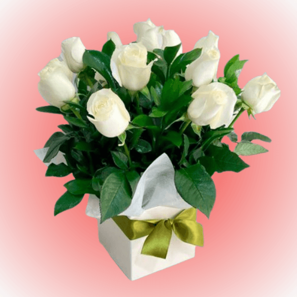 Box cuadrado disperso 12 rosas - Imagen 1