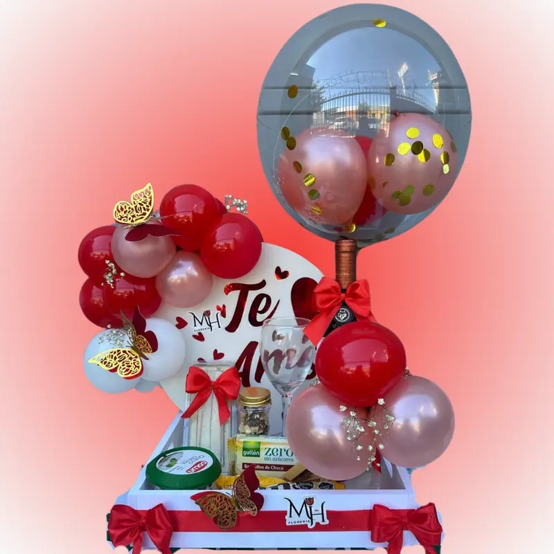Lindo desayuno con globos