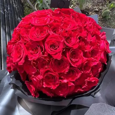 Ramo de 100 rosas rojas