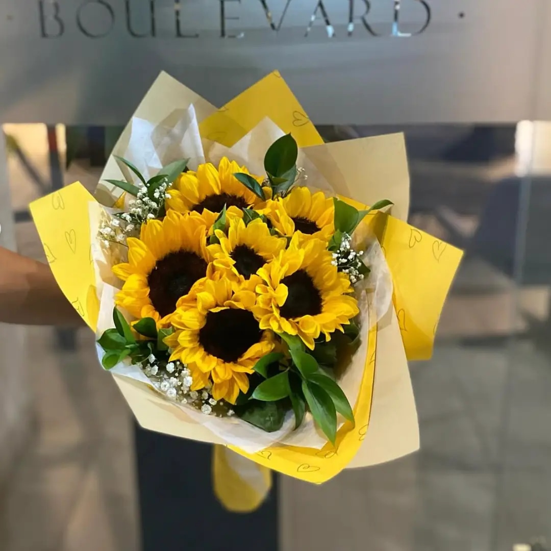 CARIÑO EN GIRASOLES 🌻