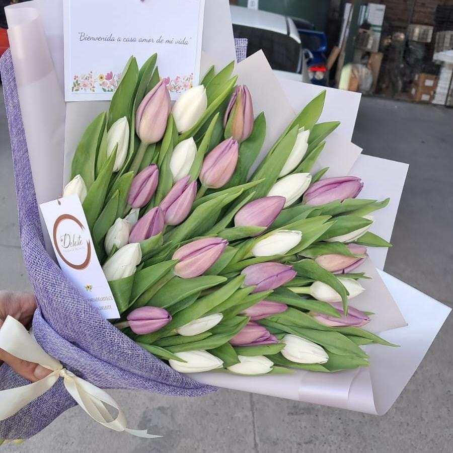Ramo Alejandra - Ramo con 30 tulipanes - Imagen 3