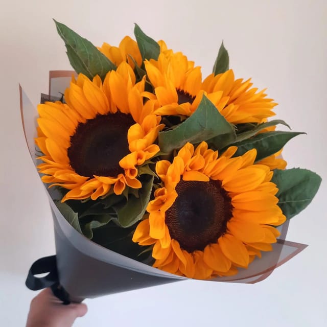 Ramo Rayito S - Ramo 5 girasoles