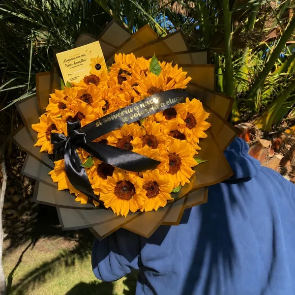 Un Detalle que Ilumina | Ramo de 40 Girasoles 🌻