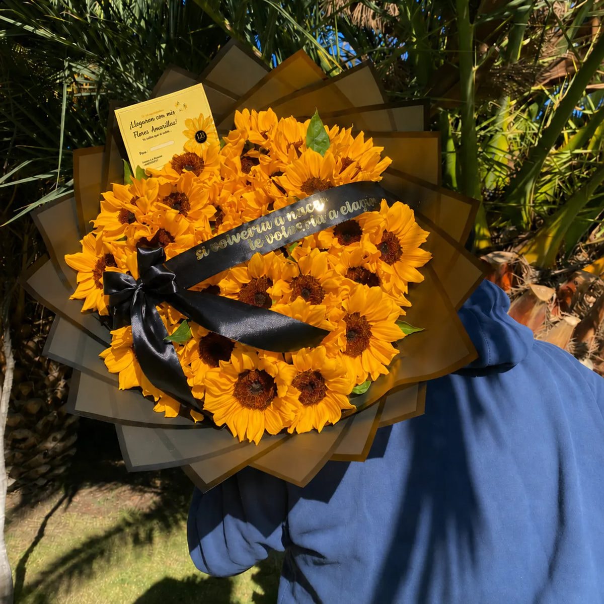 Un Detalle que Ilumina | Ramo de 40 Girasoles 🌻 - Imagen 1