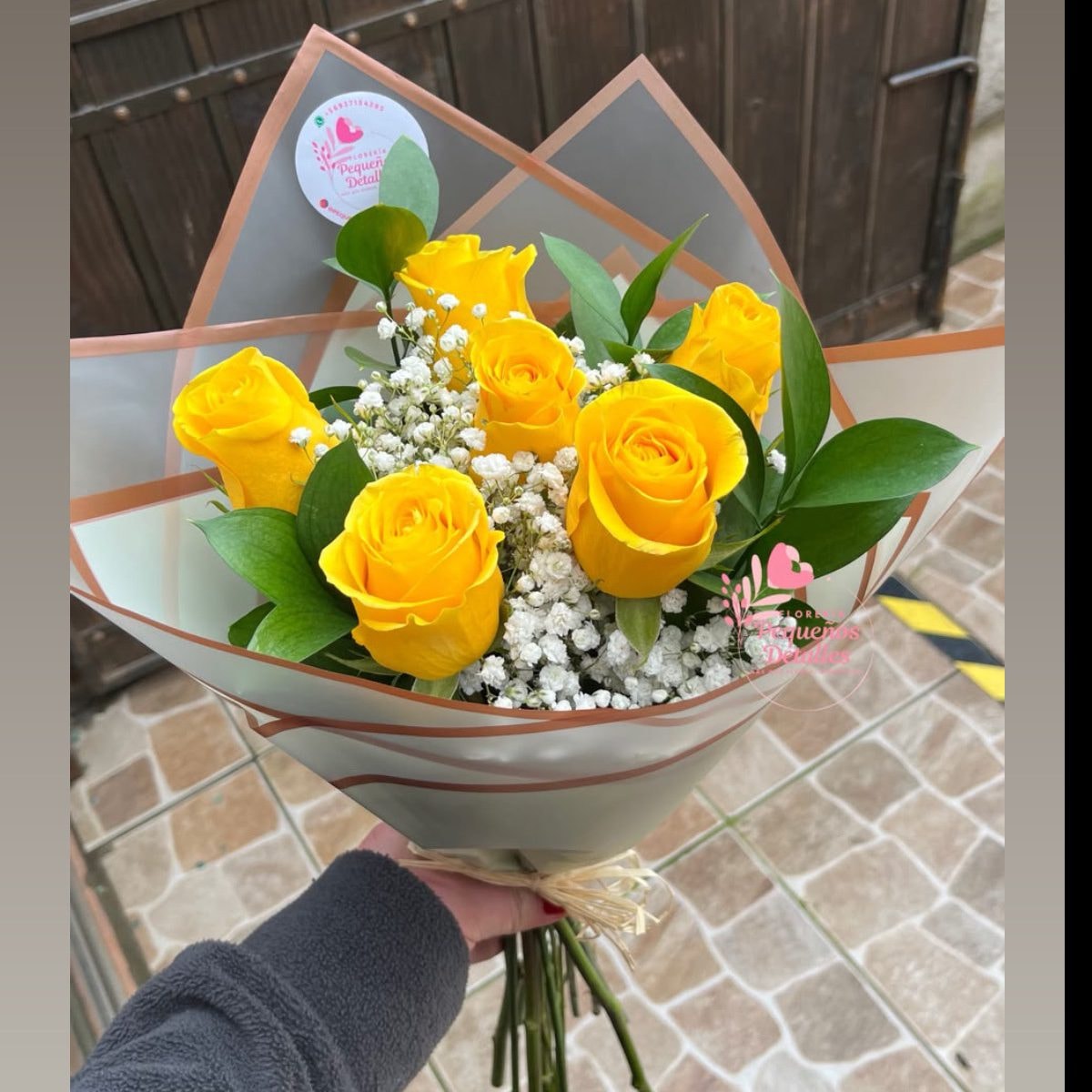 CAMILA - Ramo de rosas amarillas - Imagen 1