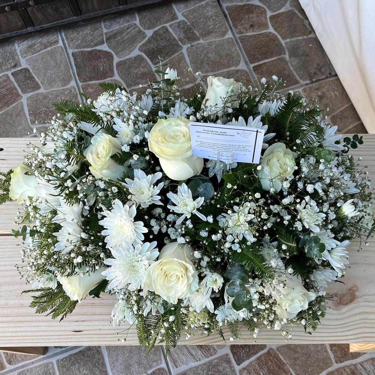 Cojin Funebre Surtido Para Condolencias. - Imagen 1