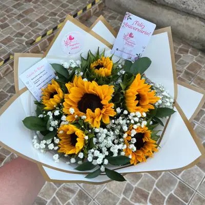 Brillo de Sol 🌻 - Ramo de Girasoles