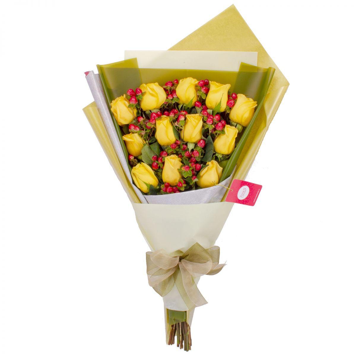 Ramo de rosas - Ramo extendido con 12 rosas amarillas e hypericum - Imagen 3