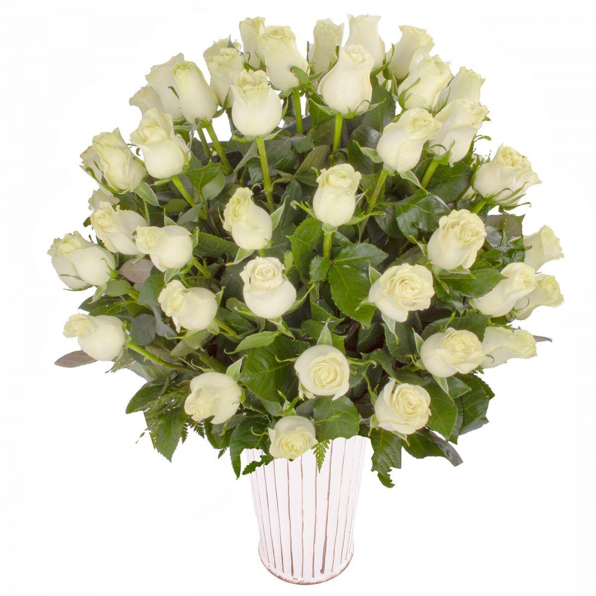 Carolina - Arreglo floral con 50 rosas blancas - Imagen 4