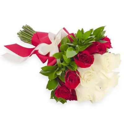 Ramo de novia con rosas rojas y blancas