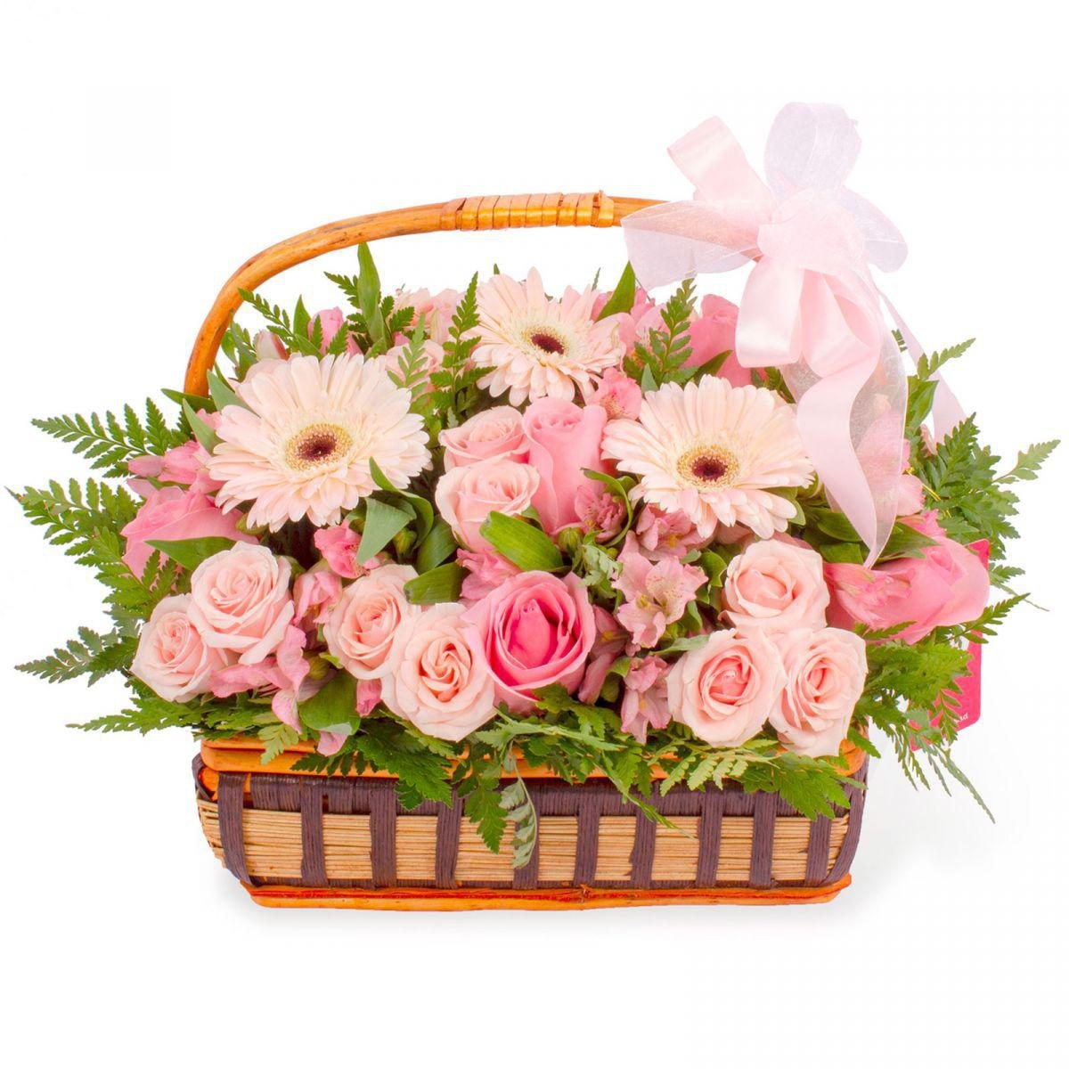 Constanza Rosado - Arreglo floral en canasto con gerberas, rosas, minirosas y astromelias rosadas - Imagen 1