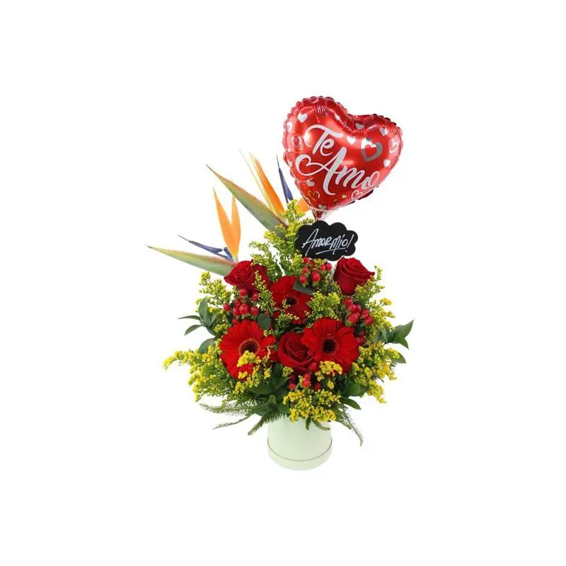 Aniversario Mágico Rosas Rojo - Arreglo floral con globo Te amo, pizarra, aves del paraíso, rosas y gerberas rojo