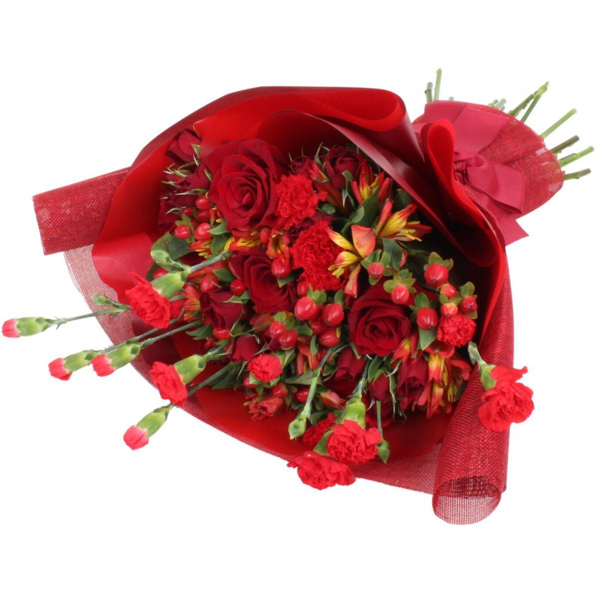 Ramo silvestre rojo - Ramo de flores circular con rosas rojas, claveles, astromelias, mini rosas e hypericum rojo - Imagen 1