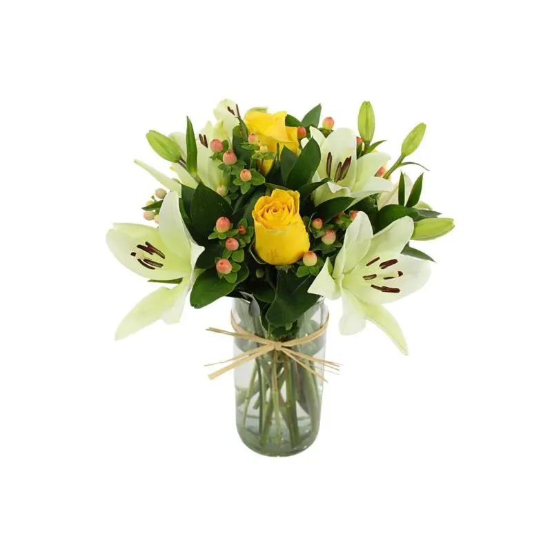 No Me Olvides Florero Amarillo - Florero con rosas Amarillo, liliums Blanco e hypericum