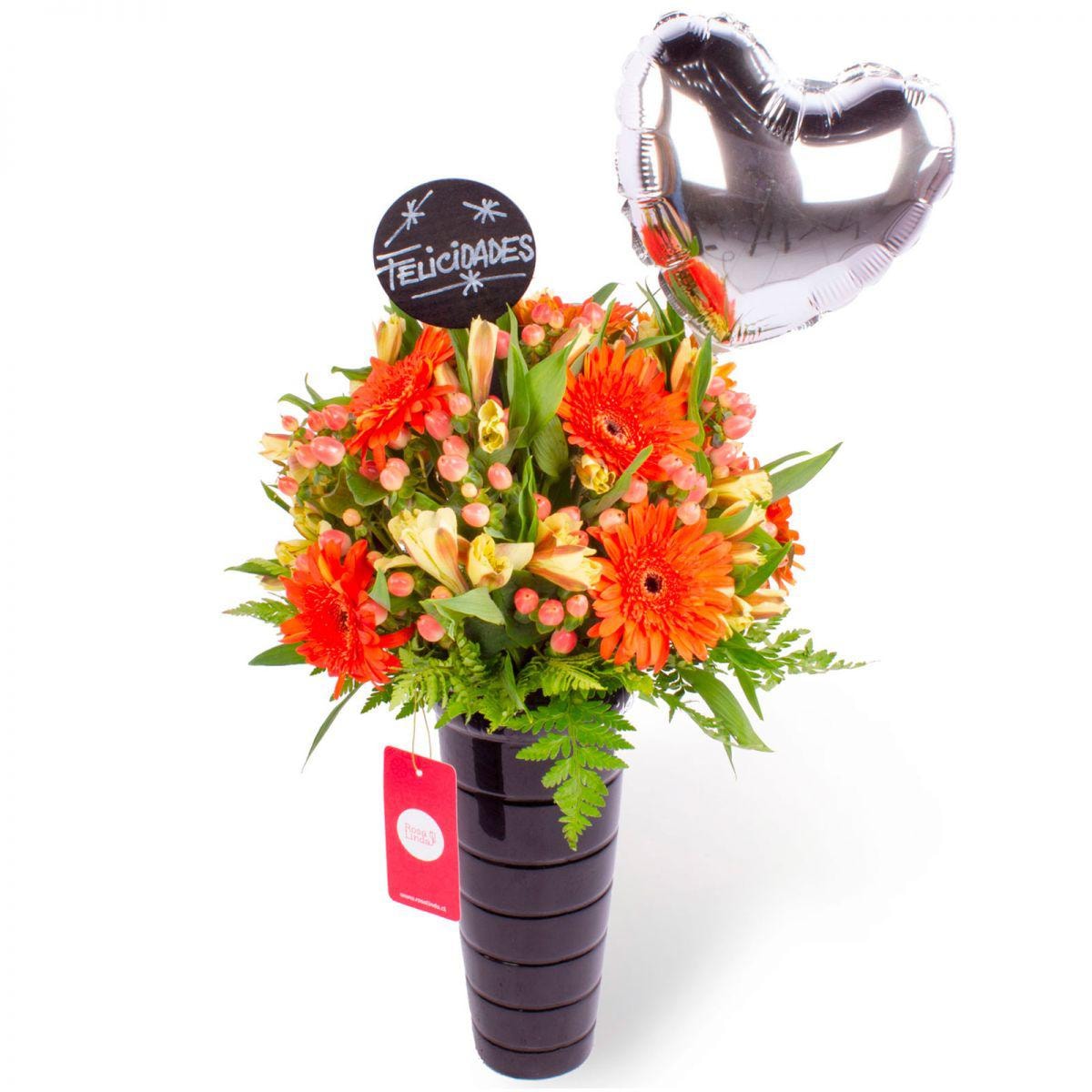 Felicidades Naranja - Arreglo floral con globo, gerberas y astromelias naranjas e hypericum - Imagen 1