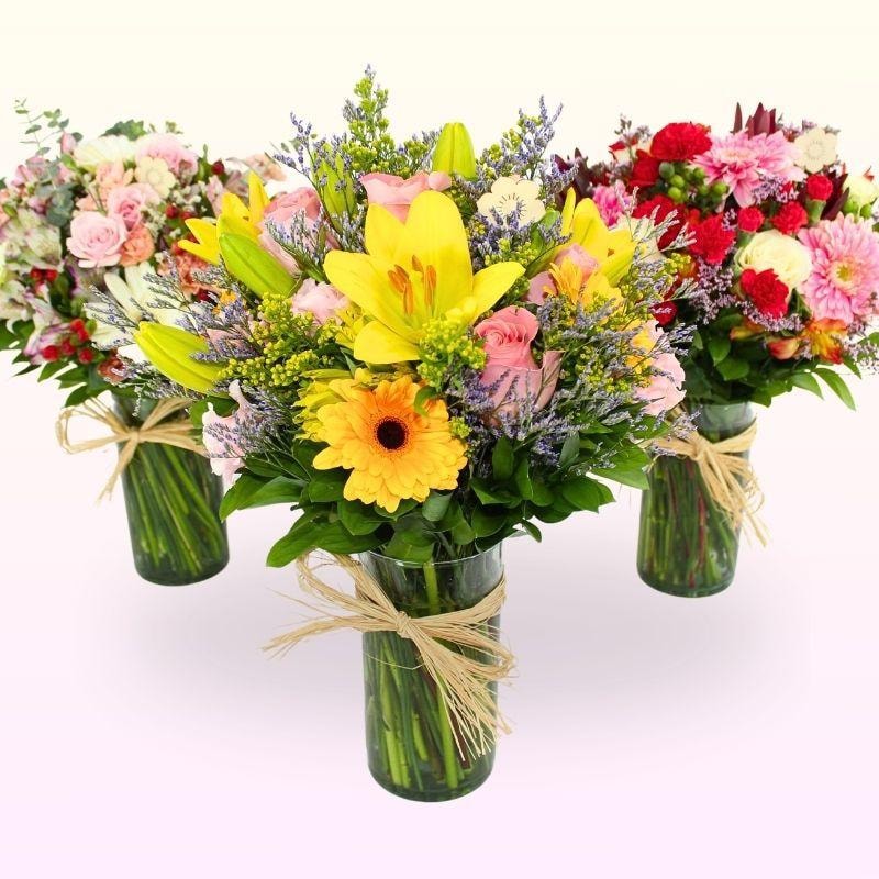 FLORERO Selección florista del día - florero mix de flores de temporada - Imagen 1