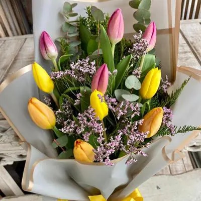 TULIPANES PARA ENCANTAR