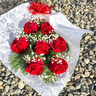 Ramo de 7 rosas rojas - Imagen 1