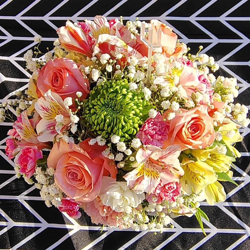 Arreglo floral para mesa, escritorio, sala de reuniones, etc - Imagen 1
