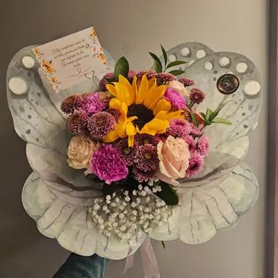 Esencia Primaveral 💐🦋