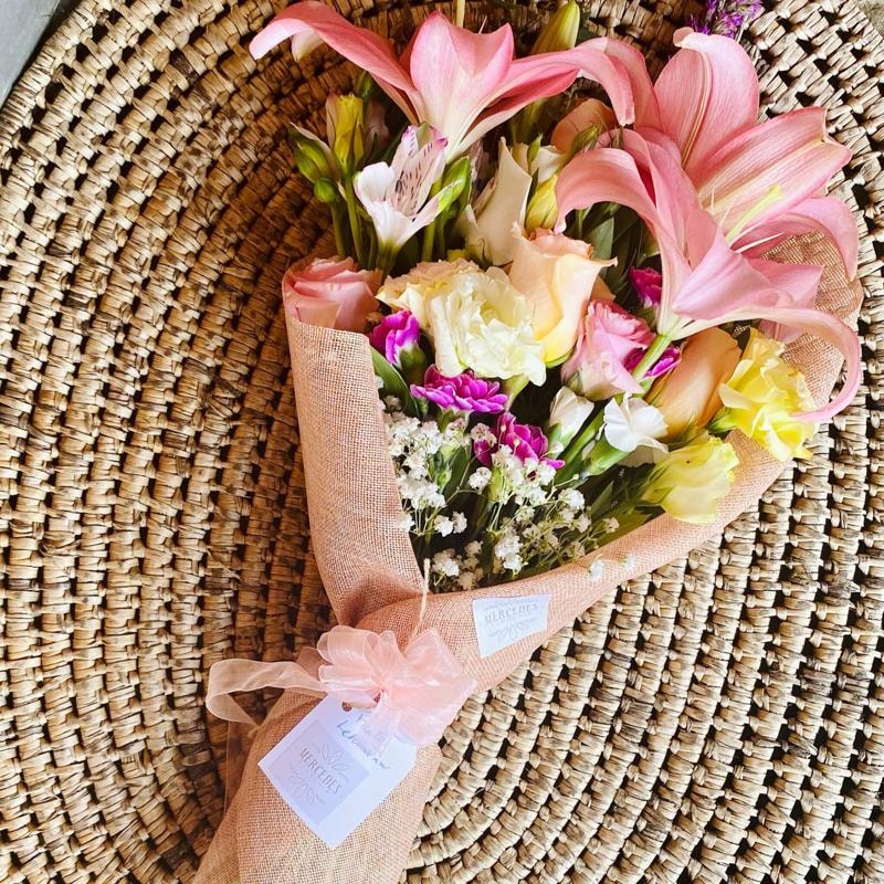Bouquet de flores Mercedes - Imagen 1