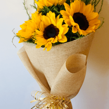 Ramo Girasoles Elegancia Total - Imagen 1