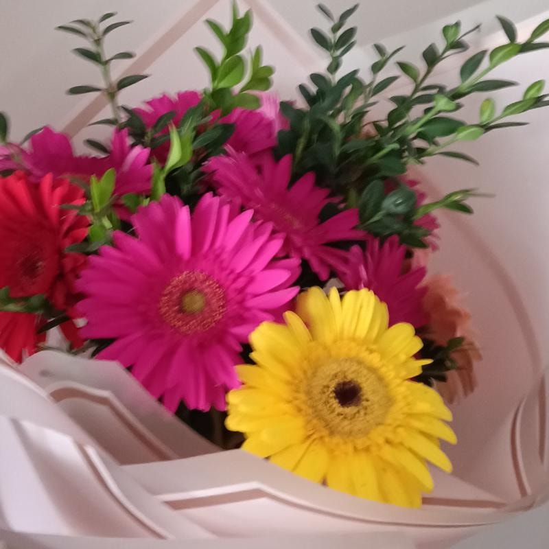 Ramo de gerberas - Imagen 1