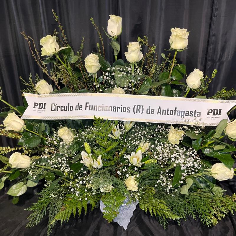 Arreglo Grande Condolencias con cinta - Imagen 1