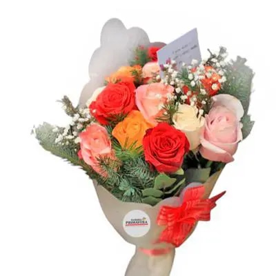 Ramo de manos docena de rosas