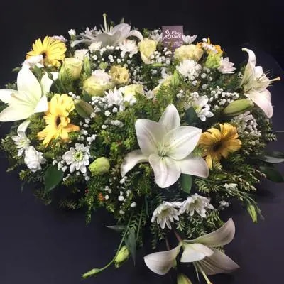 Corona de Condolencias sin texto – Flor de Café