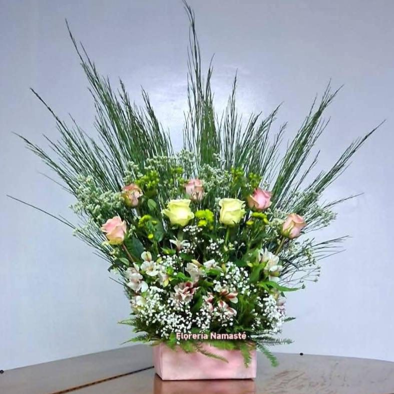 PEDESTAL CEREMONIA - Imagen 1
