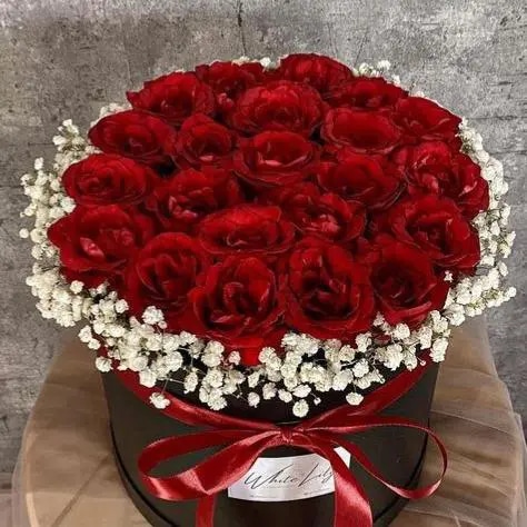 caja "ROMANCE EN NUBES"