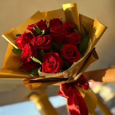 Ramo 10 rosas rojas