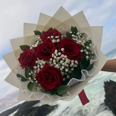 Ramo ramo de 5 rosas rojas