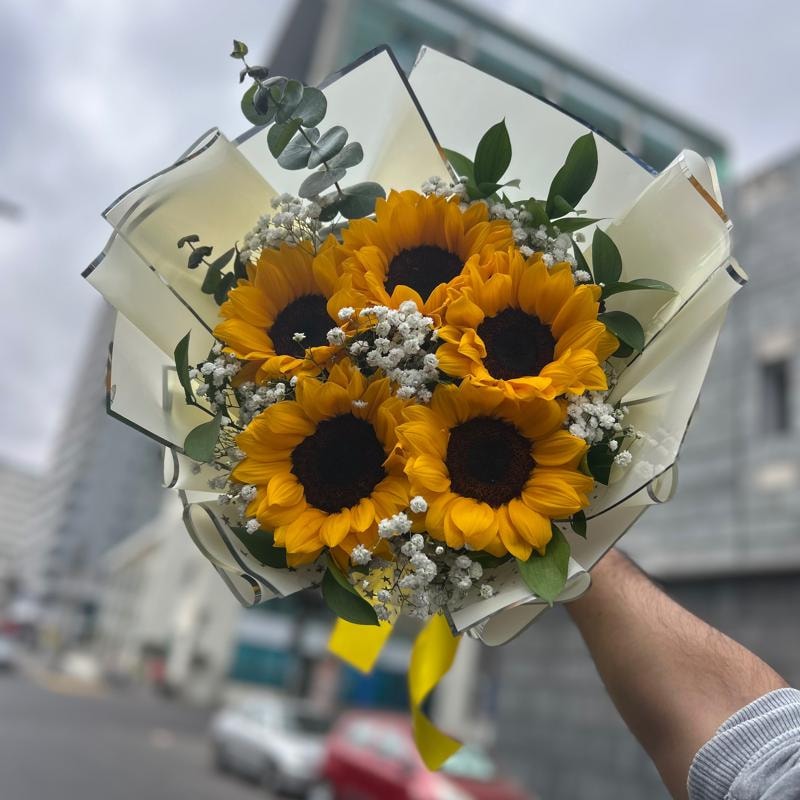 Ramos de girasoles - Imagen 1